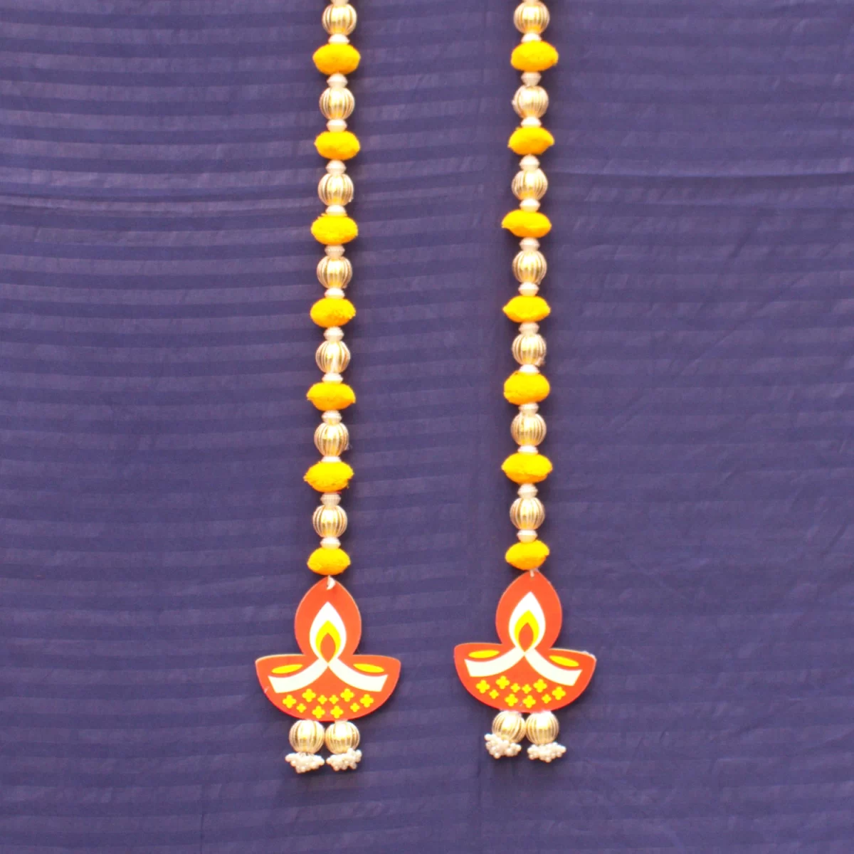 Orange-Diya-Latkan