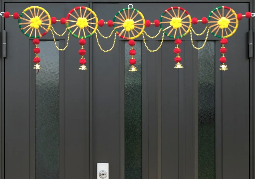 diwali-toran-decoration-indian-festivals