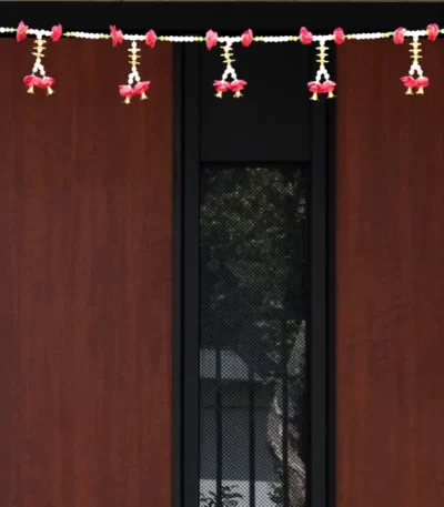 artificial-flower-toran-for-door-decoration