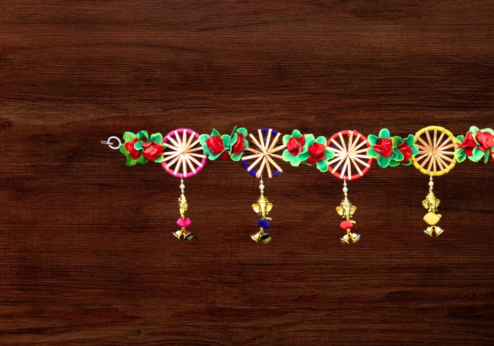 jaipuri-multicolor-ring-with-rose-flowers-toran