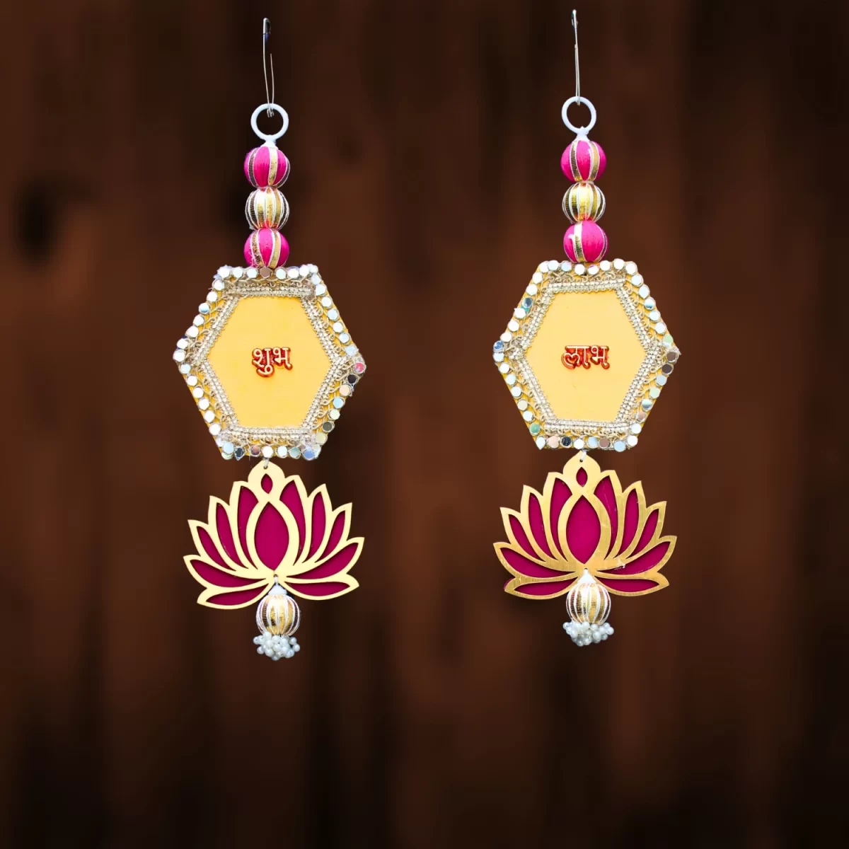 shubh-labh-lotus-hanging