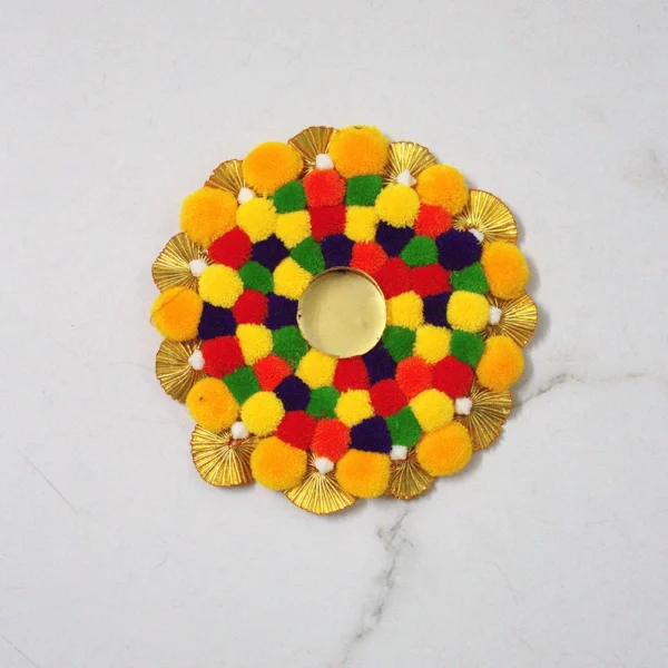 pom-pom-tealight-diya-holder-rangoli